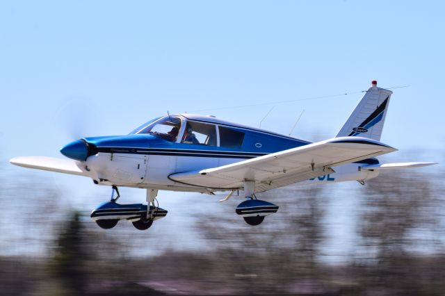 Piper Cherokee (N4790L)