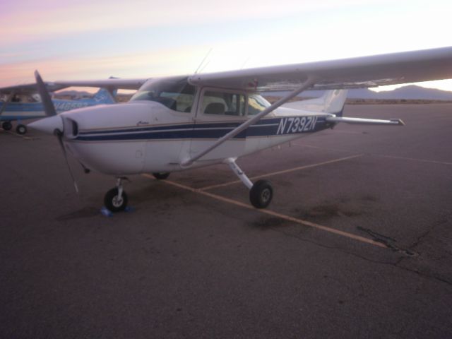 Cessna Skyhawk (N739ZN) - Excellent trainer 172 with 180 conversion. Garmin 430, VOR, DME.