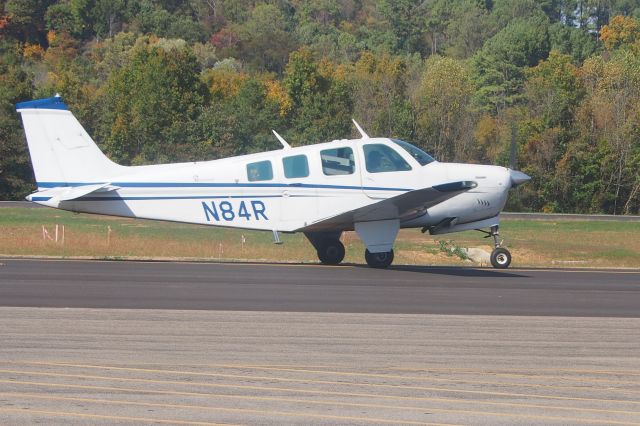 Beechcraft Bonanza (36) (N84R)