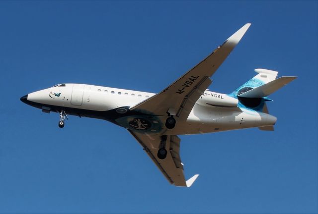 Dassault Falcon 900 (M-VGAL) - 04/06/2019 Aeroporto de Santa Maria - LPAZ - Açores