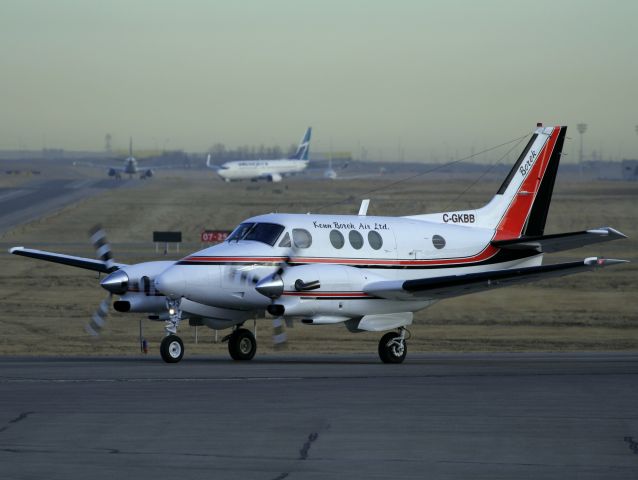 Beechcraft King Air 90 (C-GKBB)