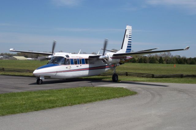 Rockwell Turbo Commander 690 (N67FE) - Commander N67FE preparing to depart midday after attending the Beechcraft Heritage Museums BHM Board of Trustees Meeting 2008.
