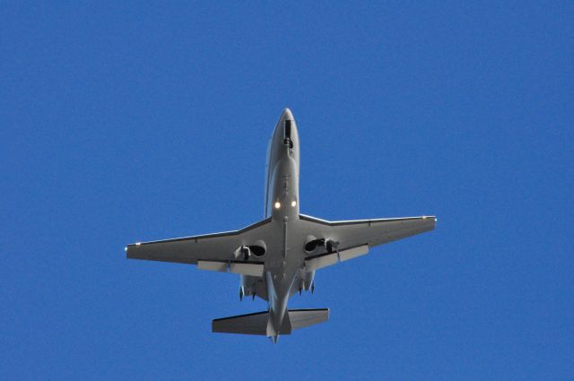 — — - Attending the US Open at Chambers Bay in 2015. Need help Identifying the aircraft type. 