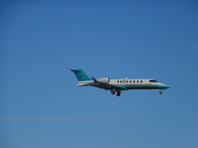 Learjet 45 (C-FSDL)