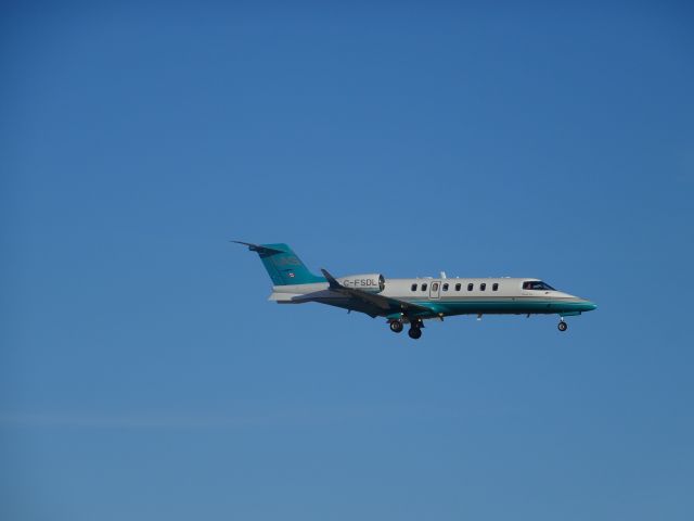 Learjet 45 (C-FSDL)