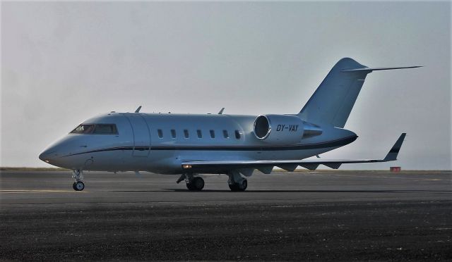 Canadair Challenger (OY-VAY) - Santa Maria Island International Airport - LPAZ. December 26, 2021.
