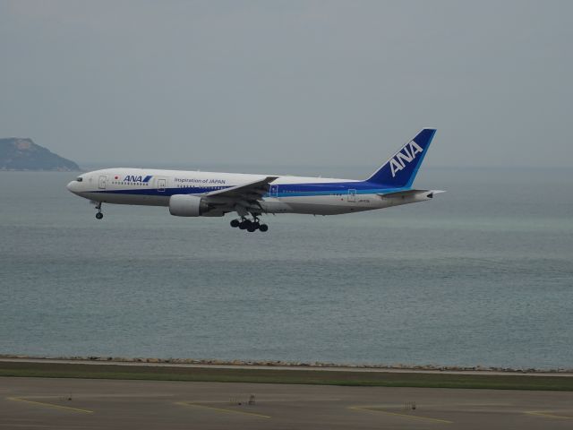 Boeing 777-200 (JA717A)