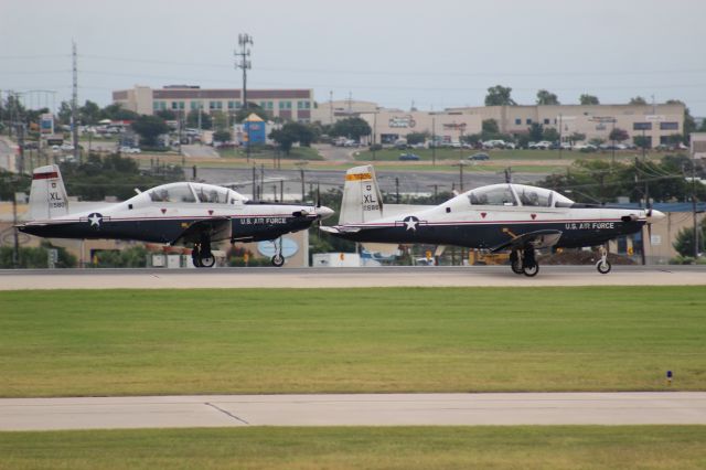 North American T-6 Texan (03686)