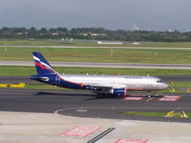 Airbus A320 (VQ-BHN) - Photo taken during August 2014 4498