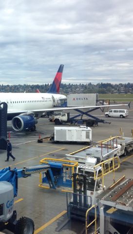 Airbus A320 (N339NW) - PDX-MSP