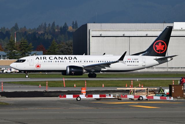 Boeing 737 MAX 8 (C-GEPF)
