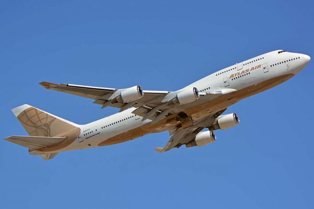 Boeing 747-400 (N263SG) - Atlas Air Boeing 747-481 N263SG at Phoenix Sky Harbor on August 29, 2018.