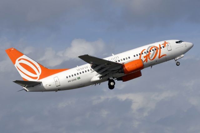 Boeing 737-700 (PR-GOQ)