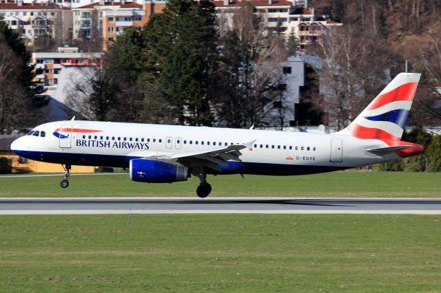 Airbus A320 (G-EUYE)