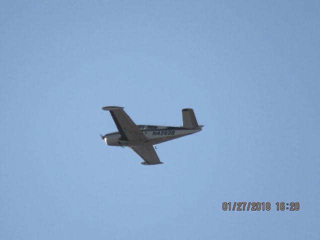 Beechcraft 35 Bonanza (N4292B)