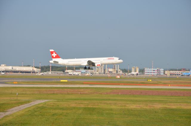 Airbus A321 (HB-IOF)