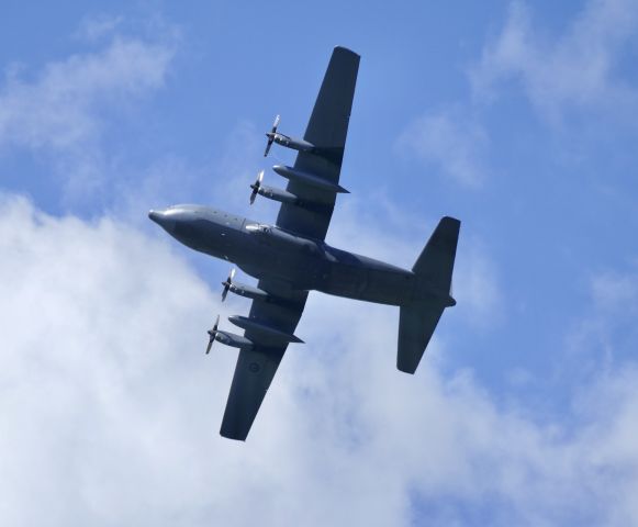 Lockheed C-130 Hercules (ANZ7004) - NZ7004, C130H(NZ), practising for the airshow season on 20 January 2023.