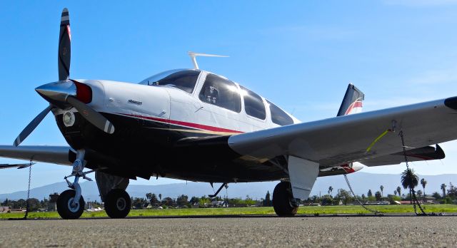Beechcraft Bonanza (33) (N133VM) - Nicey painted Bonanza 33 visiting @ RHV.