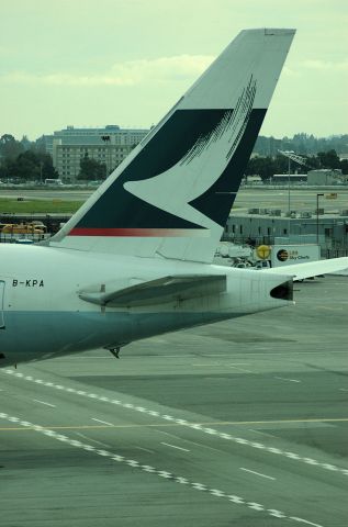 BOEING 777-300ER (B-KPA)