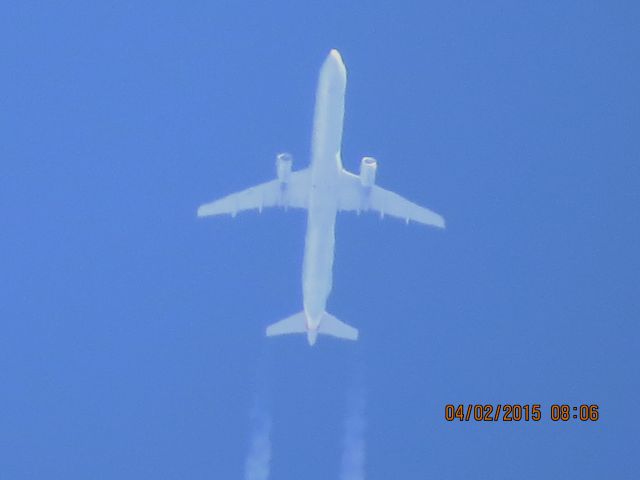 Airbus A321 (N193UW) - U.S. Airways flight 686 from DEN to PHL over Southeastern Kansas dodging storms over Missouri at 35,000 feet.