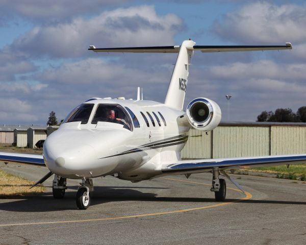 Cessna Citation CJ1 (N525LK)