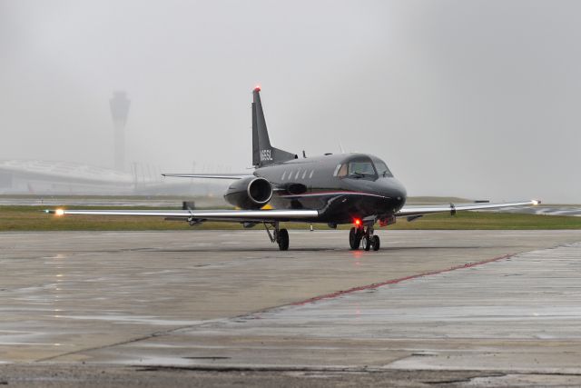 North American Sabreliner (N65SL)