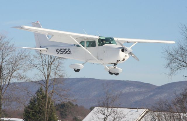 Cessna Skyhawk (N19868)