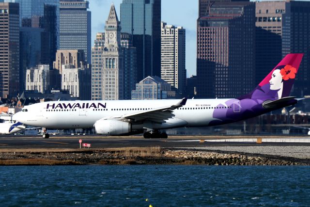 Airbus A330-200 (N396HA) - 'Hawaiian 89' lining up on 22R for the 11.5 hour flight back to Honolulu