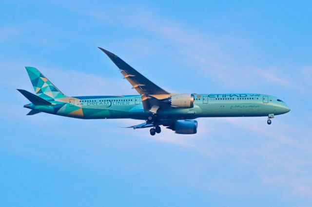 BOEING 787-10 Dreamliner (A6-BMH)