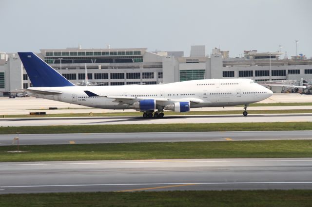 Boeing 747-400 (LV-BBU)