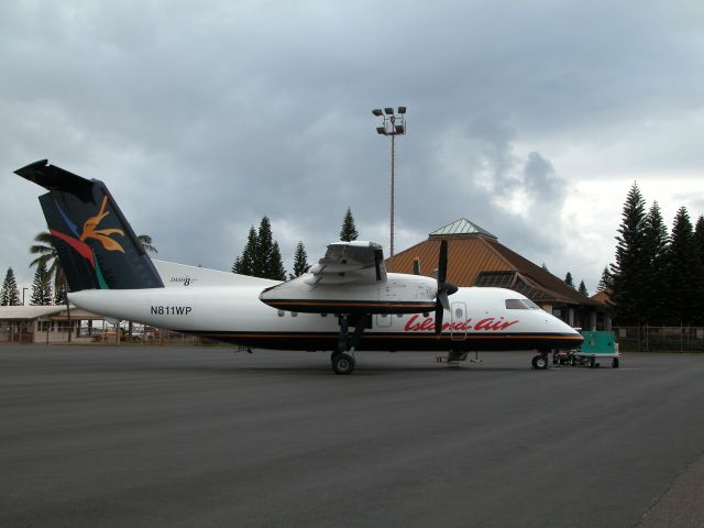 de Havilland Dash 8-100 (N811WP) - LNY