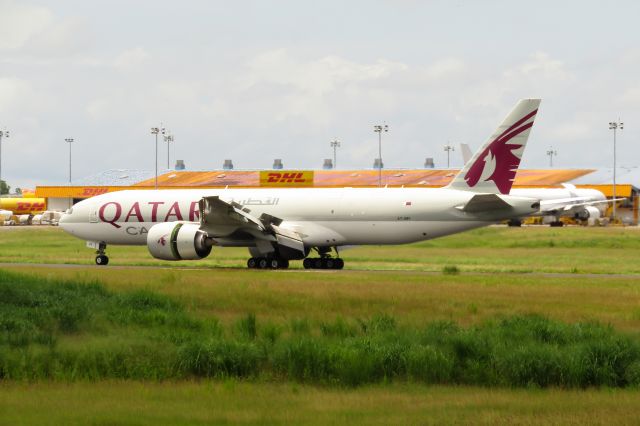 BOEING 777-200LR (A7-BFI)