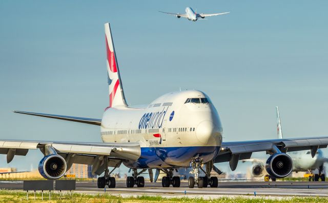 Boeing 747-400 (G-CIVZ) - BAW92 makes her way up to the threshold of 06L