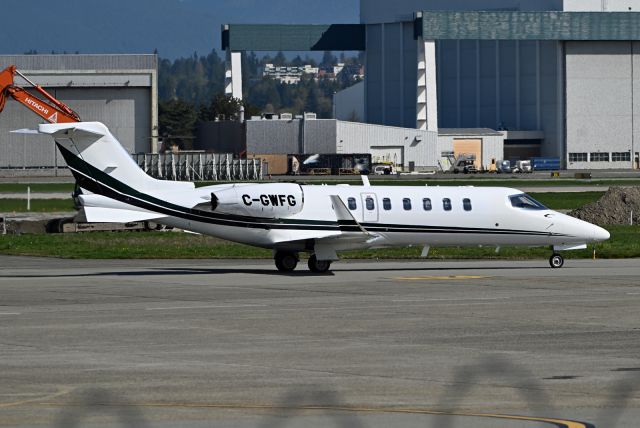 Learjet 35 (C-GWFG)