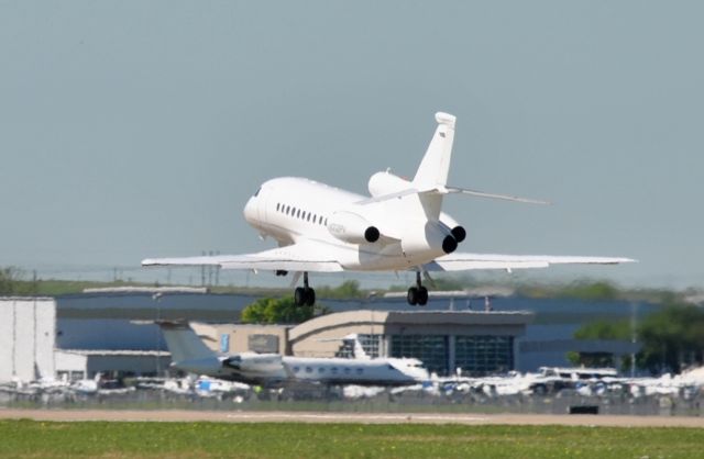 Dassault Falcon 900 (N312PV)