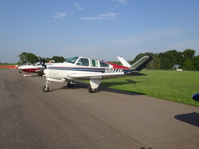 Beechcraft 35 Bonanza (N8844M)