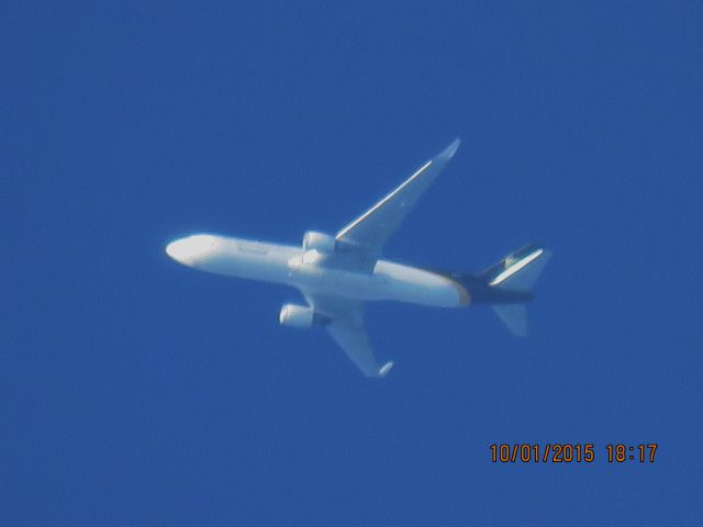 BOEING 767-300 (N315UP)