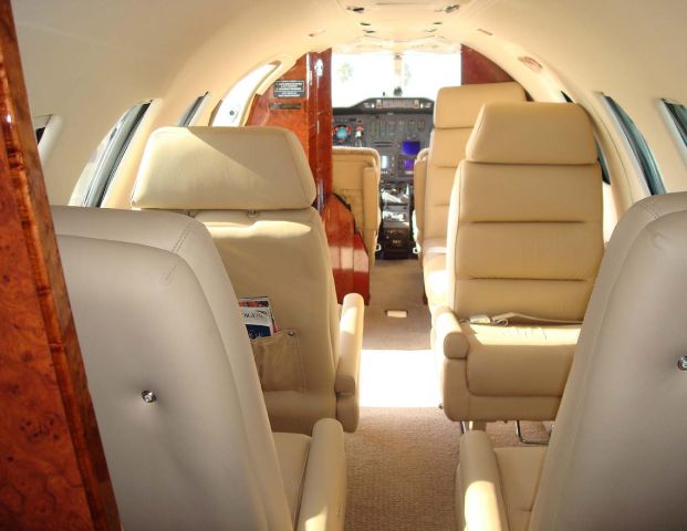 Cessna Citation 1SP (N5411) - Interior forward, 