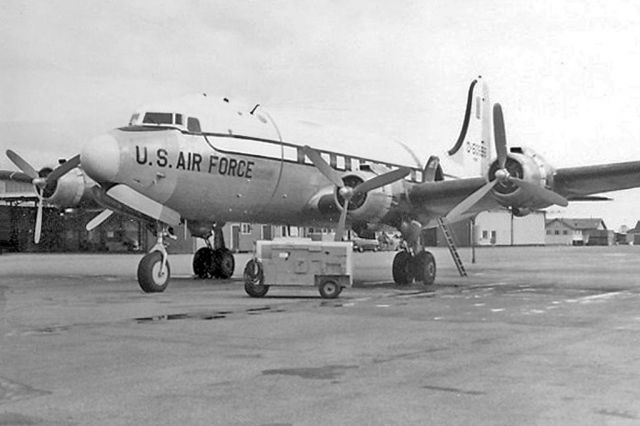 Douglas C-54 Skymaster (05-0598) - Douglas C-54G USAF visit RAAF East Sale  (YMES) 1962