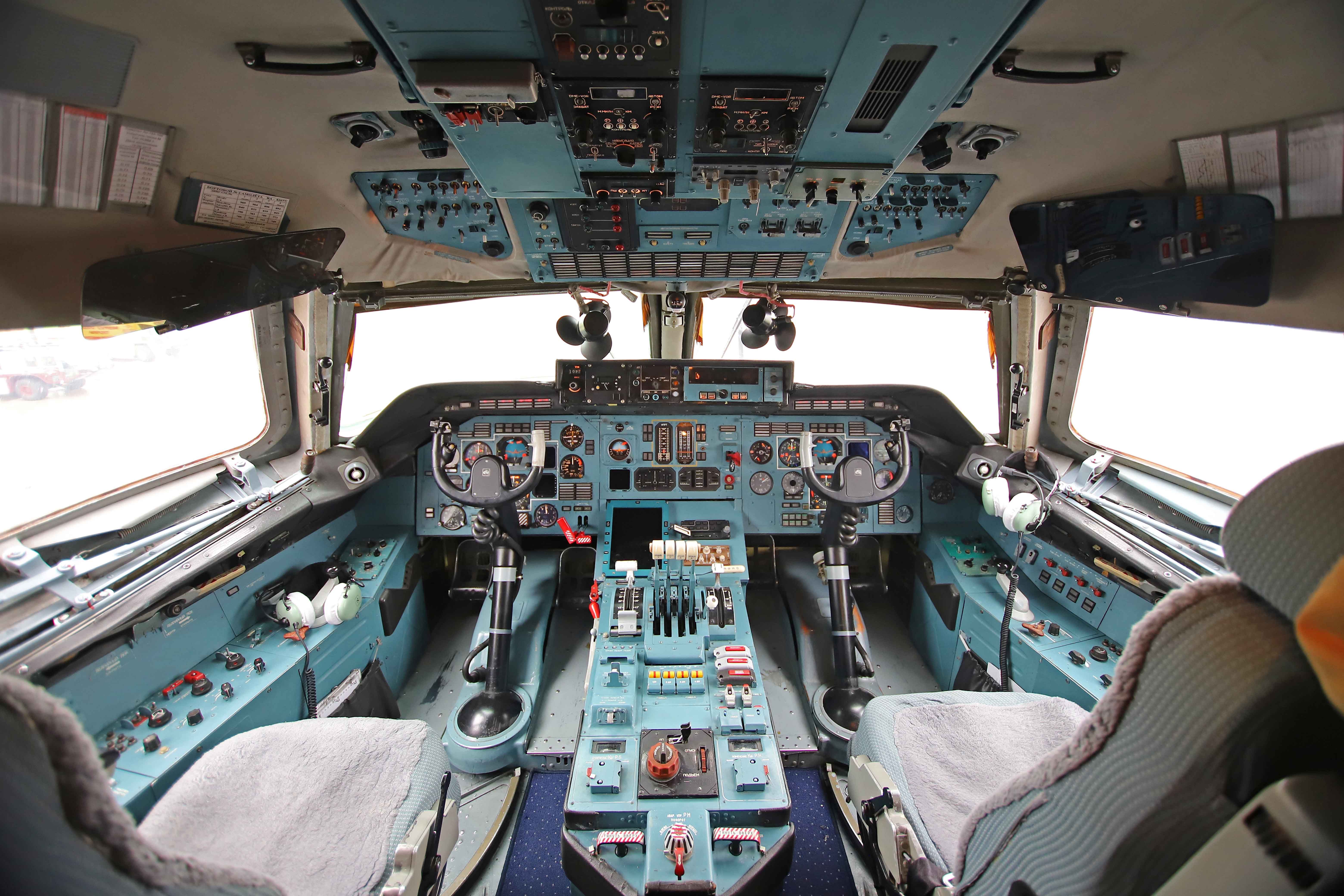 Antonov An-124 Ruslan (RA-82077) - Here is a close-up shot from the flightdeck of VDA4414 heavy after it arrived in Toledo on Thursday afternoon, 18 Mar 2021.