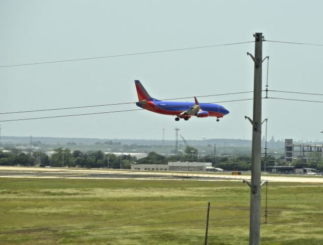 Boeing 737-700 (N303SW)