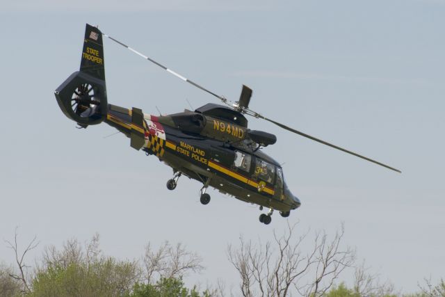 Aerospatiale Dauphin 2 (SA-365C) (N94MD) - N94MD  Aerospatiale  SA365N-1 Dauphin  KFDK  20130421