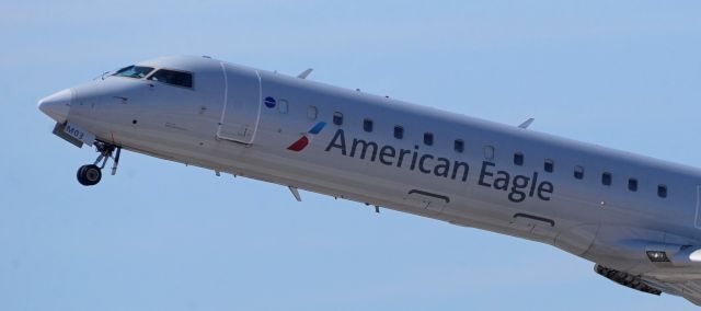 Canadair Regional Jet CRJ-900 (N903FJ) - phoenix sky harbor international airport 07MAR20