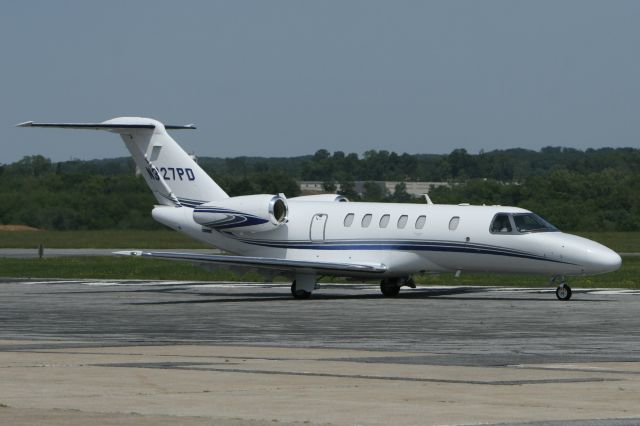 Cessna Citation CJ3 (N327PD) - May 15, 2023 - leaving Frederick on its way to Grove City, PA