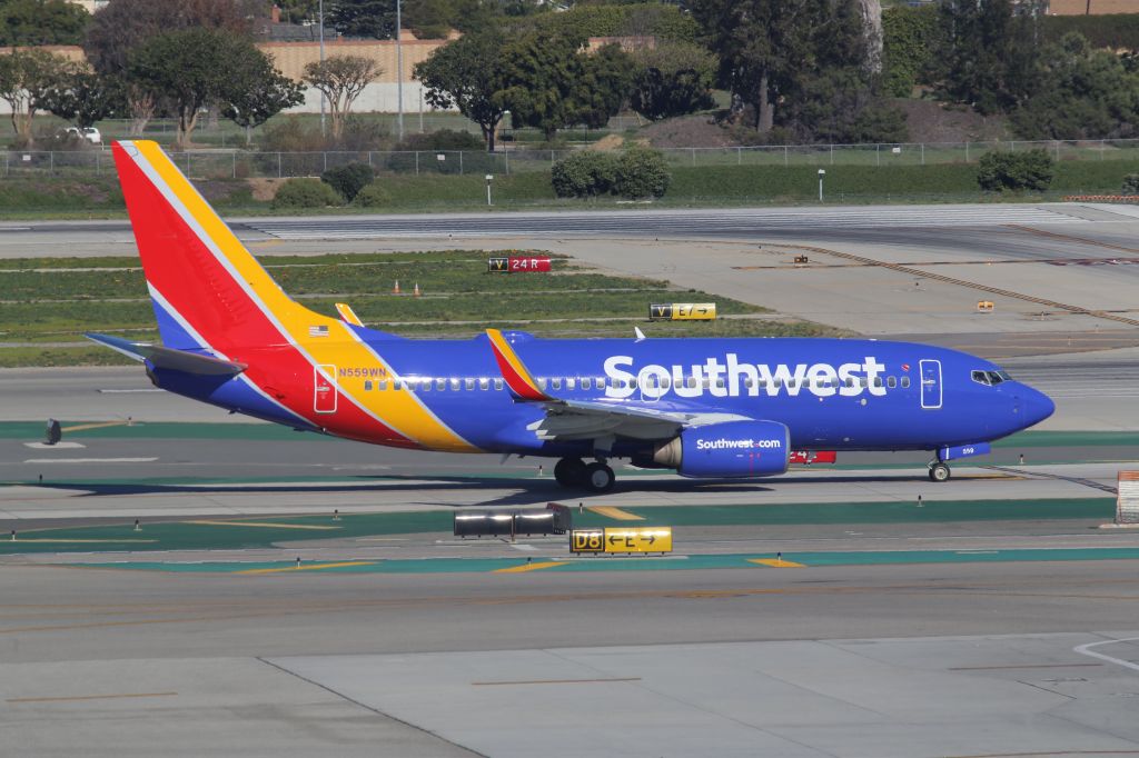 Boeing 737-700 (N559WN)