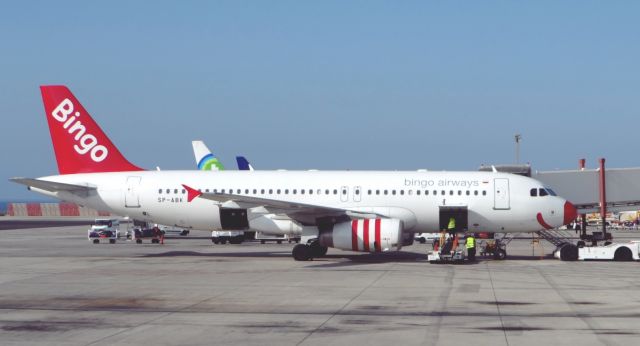Airbus A320 (SP-ABK)