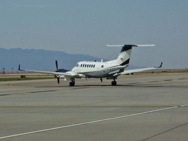 Beechcraft Super King Air 350 (N575RD)