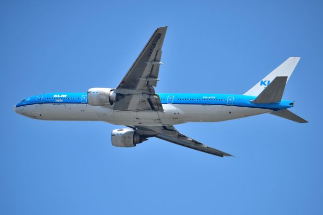 Boeing 777-200 (PH-BQK)