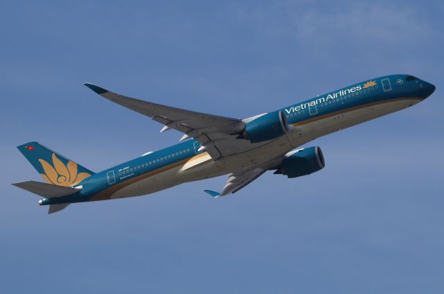 Airbus A350-900 (VN-A893)