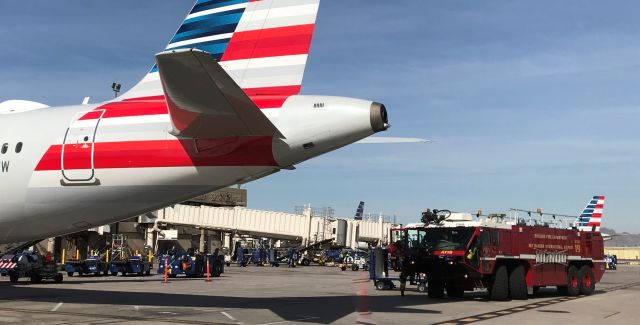 Airbus A321 (N154UW) - Phoenix AZ T4 alpha 21 fire extinguisher recertification 17NOV18